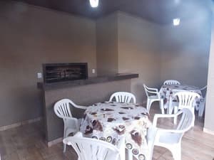 thumbnail: Bar (on property)