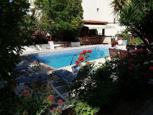 thumbnail: Pool