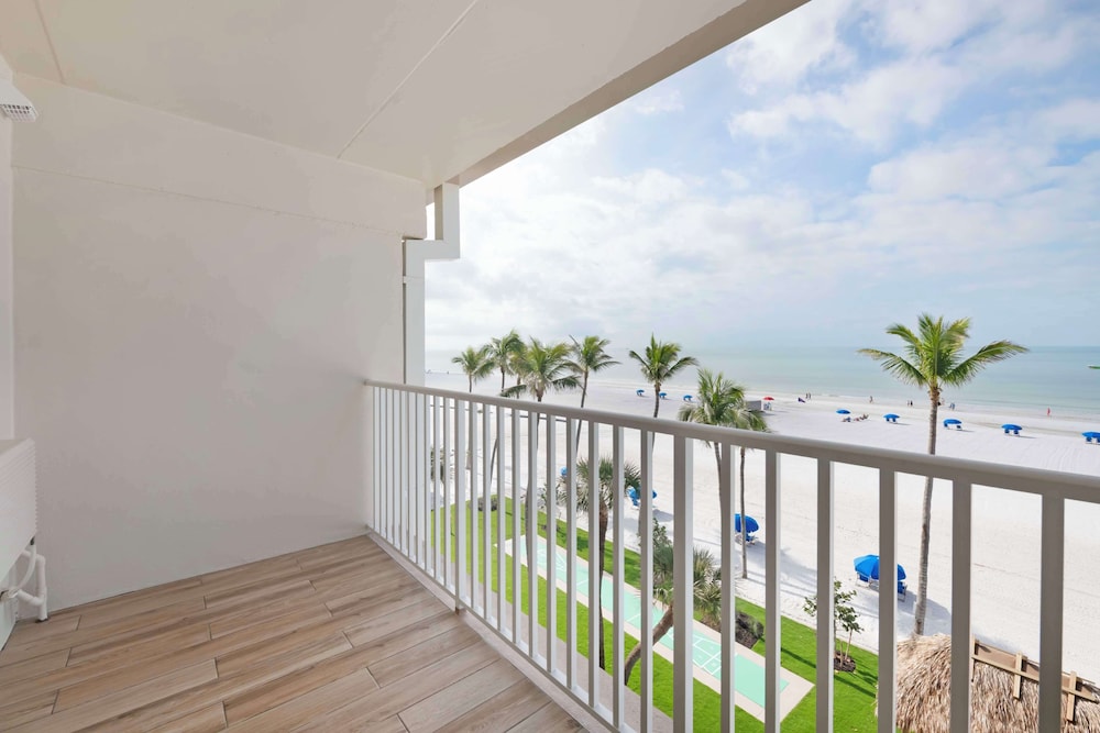 Beach/ocean view