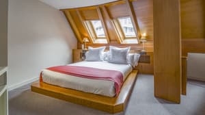 thumbnail: Room