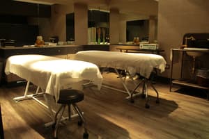 thumbnail: Massage