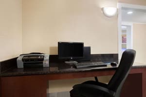 thumbnail: Business center