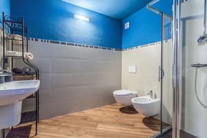 thumbnail: Bathroom