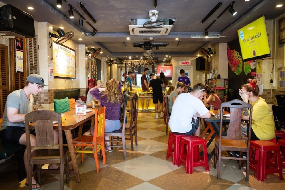 Restaurant-cafeteria