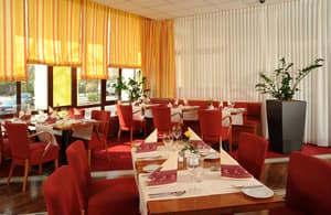thumbnail: Restaurant
