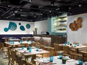 thumbnail: Restaurant