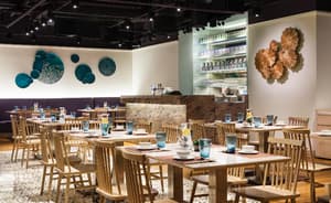 thumbnail: Restaurant