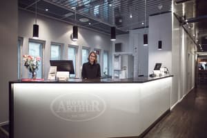 thumbnail: Concierge desk