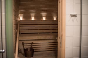 thumbnail: Sauna