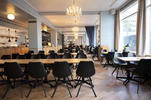 thumbnail: Restaurant