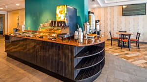 thumbnail: Breakfast area