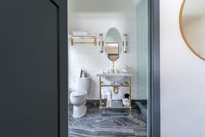 thumbnail: Bathroom