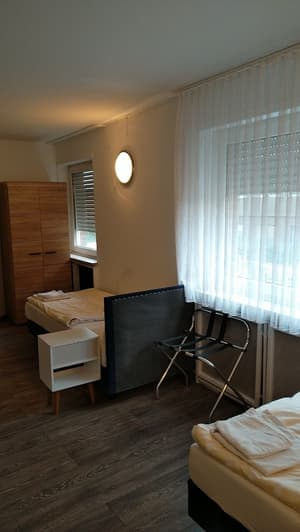 thumbnail: Room amenity