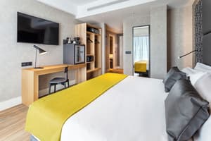 thumbnail: Room