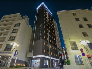 thumbnail: Exterior