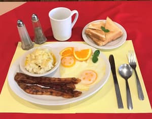 thumbnail: Breakfast area