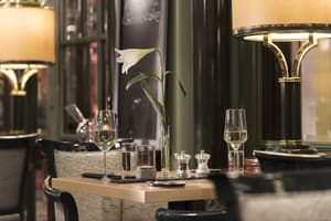 thumbnail: Restaurant