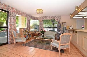 thumbnail: Living room