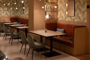 thumbnail: Bar (on property)