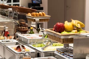thumbnail: Breakfast area