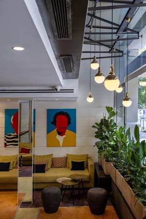 thumbnail: Lobby sitting area