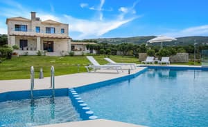 thumbnail: Outdoor pool