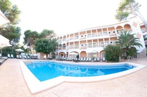 thumbnail: Pool