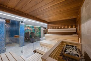 thumbnail: Sauna