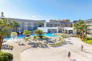 thumbnail: Outdoor pool