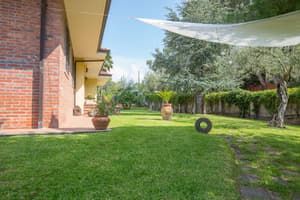 thumbnail: Garden