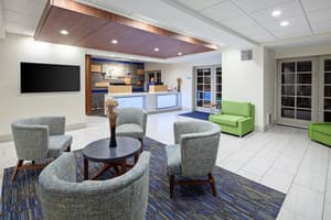 thumbnail: Hotel Lobby