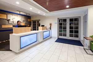 thumbnail: Front Desk