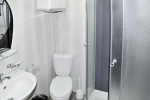 thumbnail: 215757114.jpg