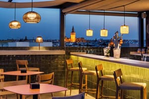 thumbnail: Bar (on property)