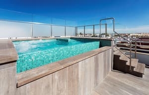 thumbnail: Outdoor pool