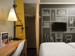 thumbnail: Room