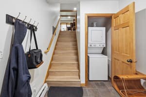 thumbnail: Interior