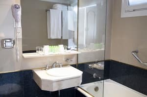 thumbnail: Bathroom