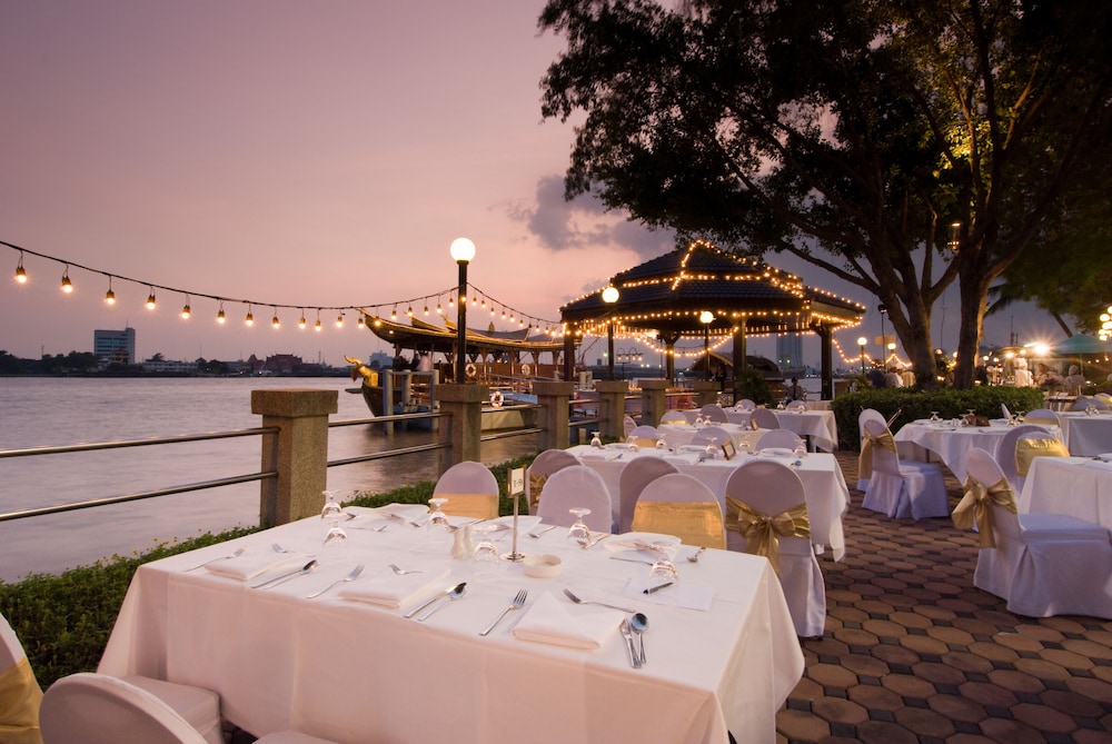 Outdoor banquet area