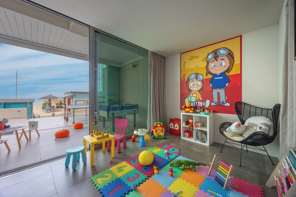 Children's play area - indoor