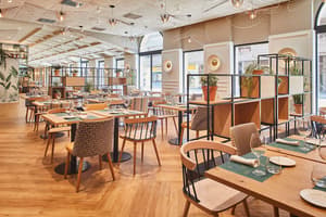 thumbnail: Restaurant