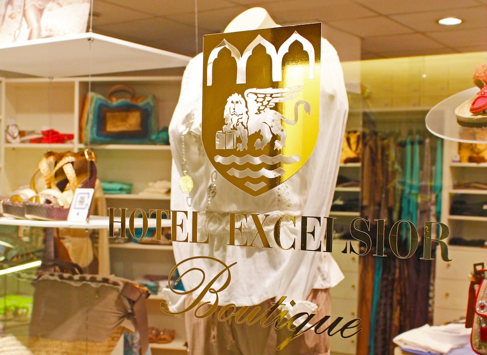 Gift shop