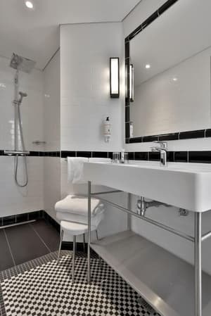 thumbnail: Bathroom