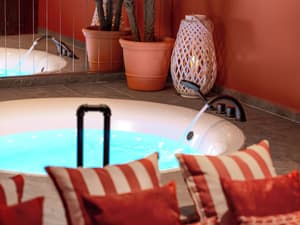 thumbnail: Spa treatment