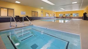 thumbnail: Outdoor pool