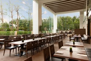 thumbnail: Restaurant