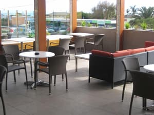 thumbnail: Outdoor dining