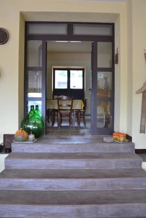 thumbnail: Exterior