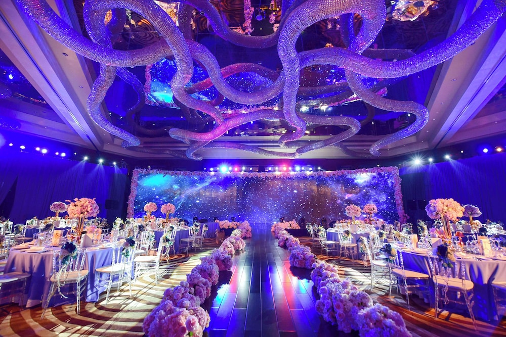 Indoor wedding