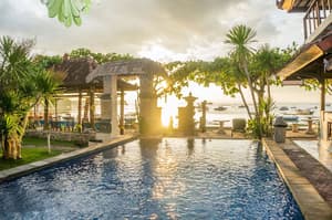thumbnail: Outdoor pool